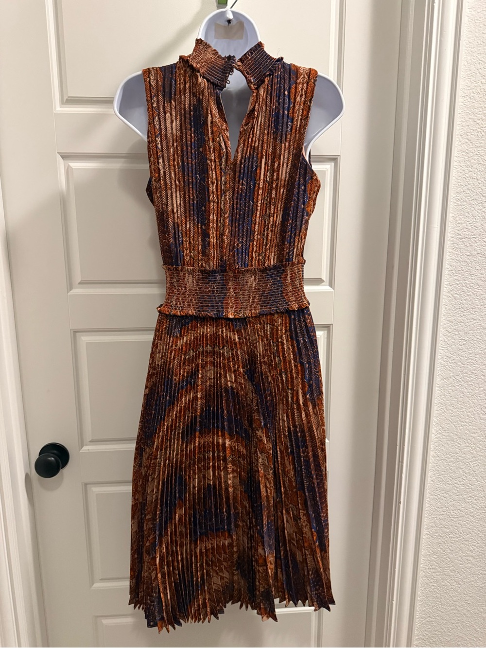 Nanette Lepore Sleeveless Pleated Mock-Neck Dress in Brown & Navy - Picture 8 of 10